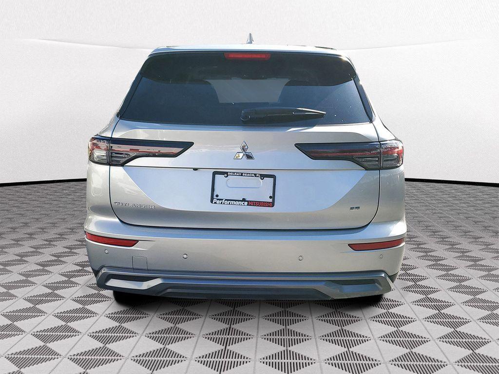 new 2026 Mitsubishi Outlander car, priced at $31,995