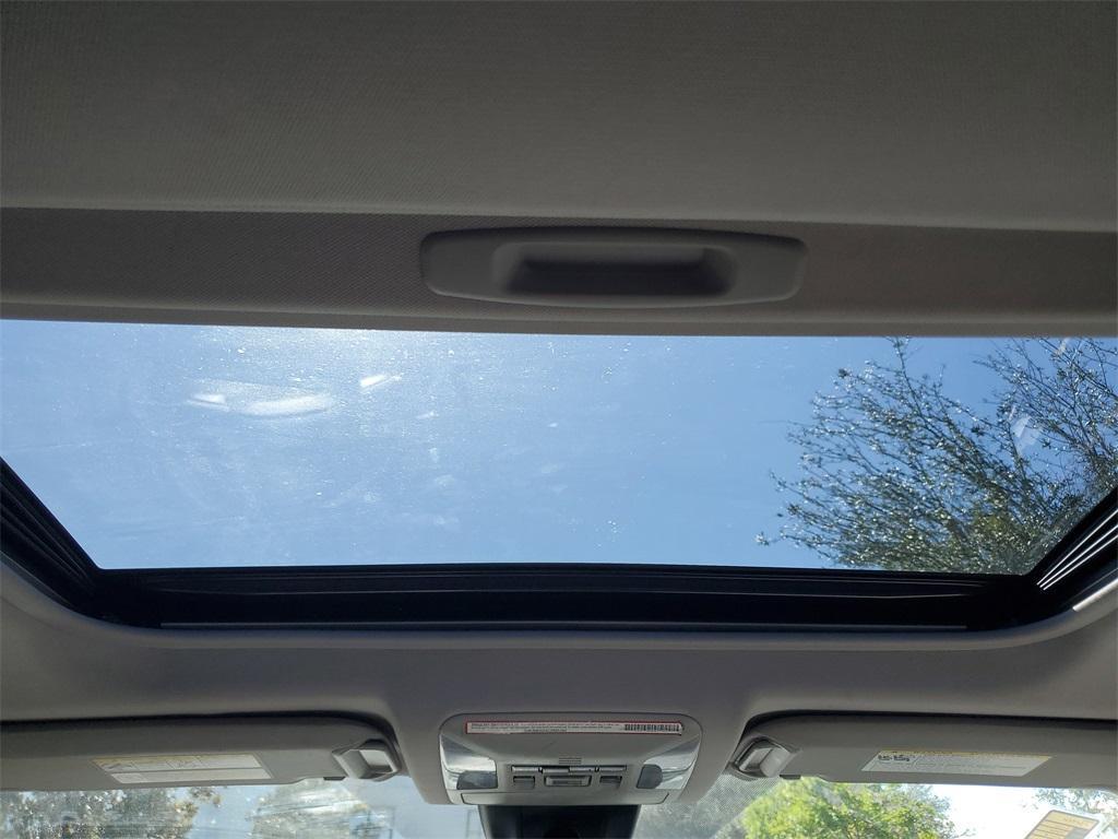 used 2020 Toyota RAV4 car, priced at $18,999