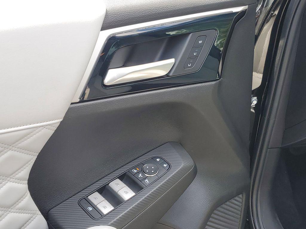 used 2022 Mitsubishi Outlander car, priced at $22,799