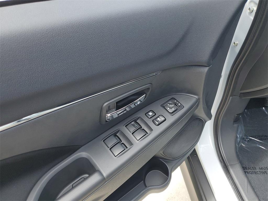 new 2025 Mitsubishi Outlander Sport car, priced at $24,995