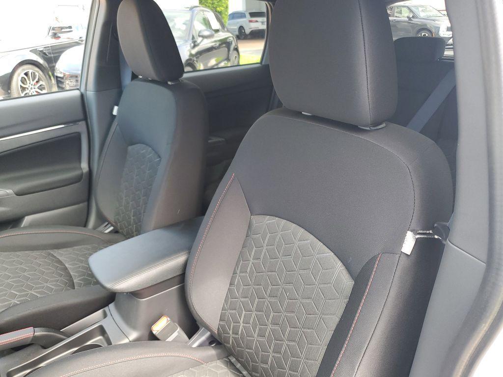 new 2025 Mitsubishi Outlander Sport car, priced at $24,995