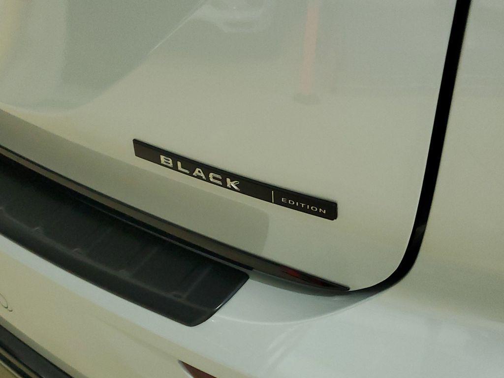 new 2026 Mitsubishi Outlander car, priced at $43,435