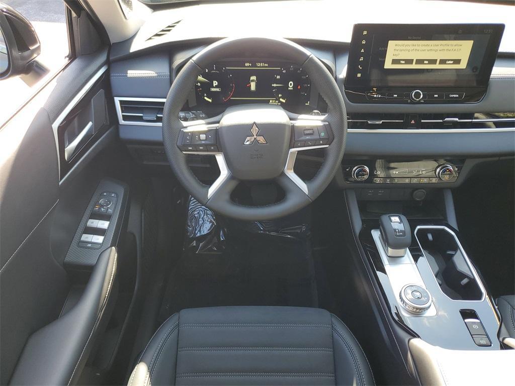 new 2026 Mitsubishi Outlander car, priced at $33,995