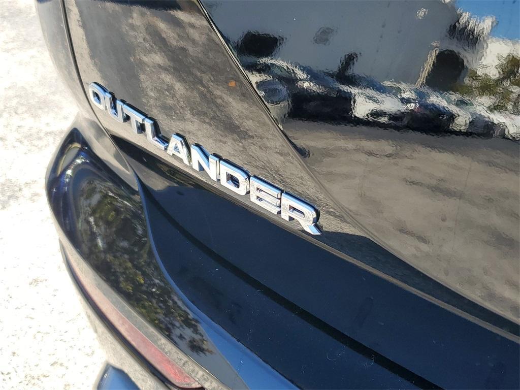 new 2026 Mitsubishi Outlander car, priced at $33,995