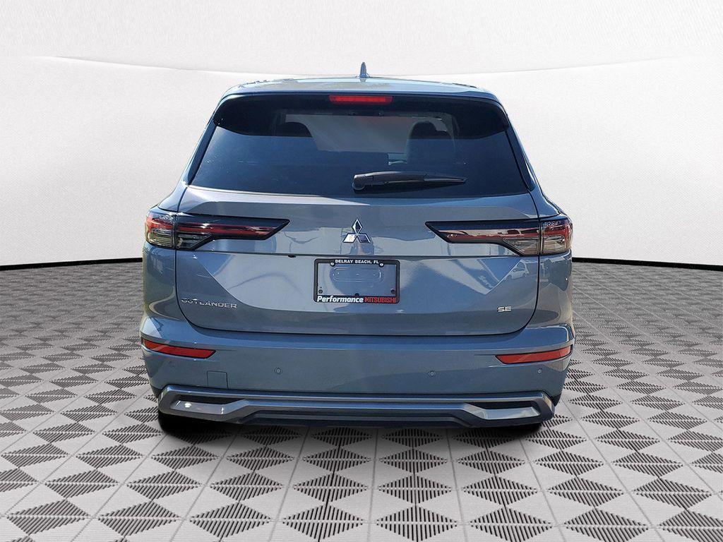 new 2026 Mitsubishi Outlander car, priced at $37,058