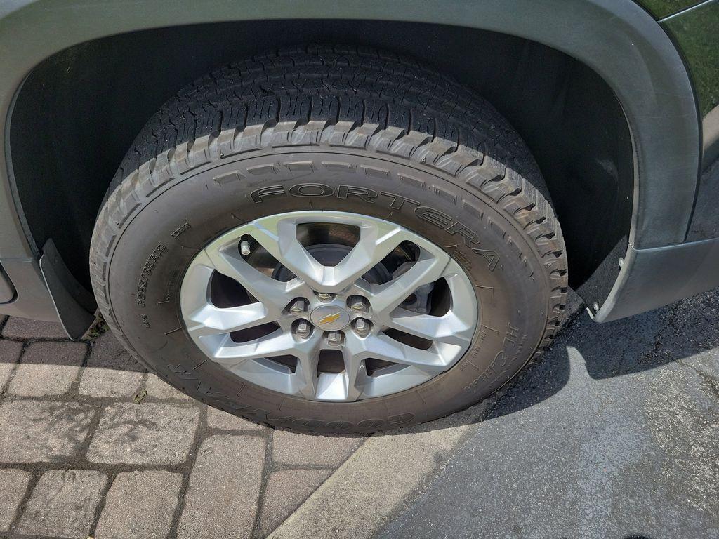 used 2019 Chevrolet Traverse car, priced at $16,899