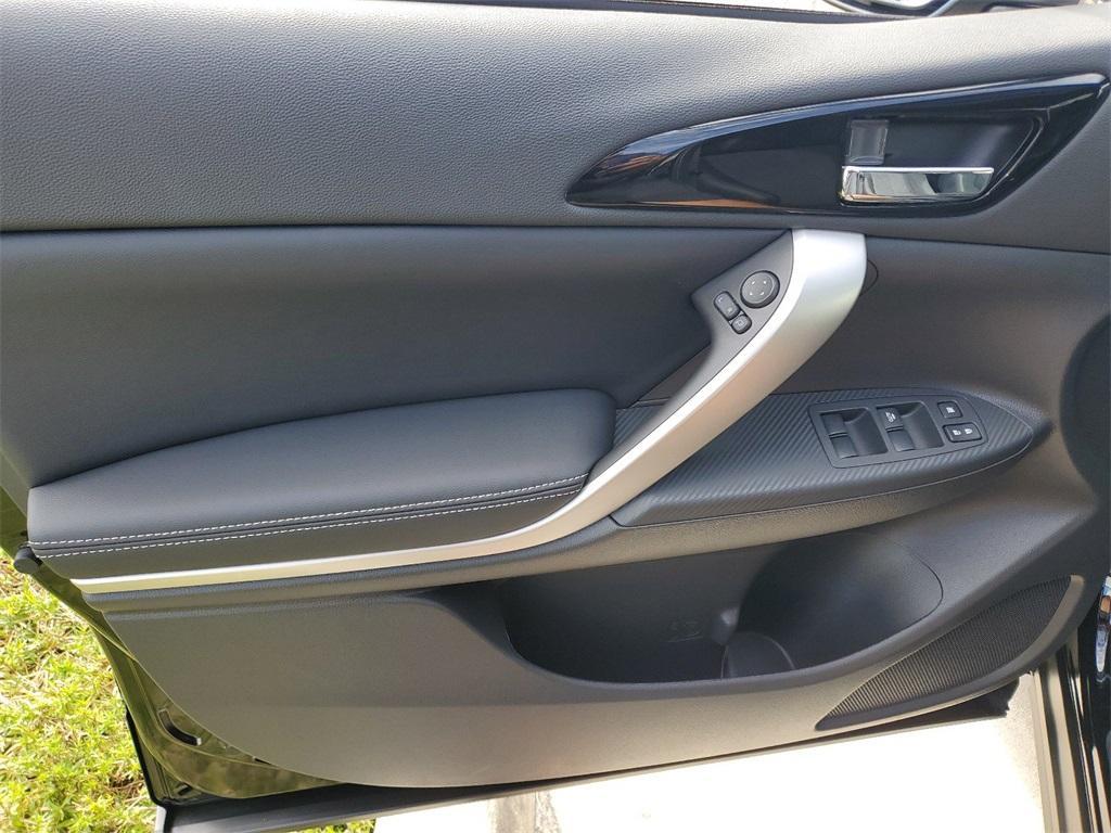 new 2025 Mitsubishi Eclipse Cross car, priced at $25,495