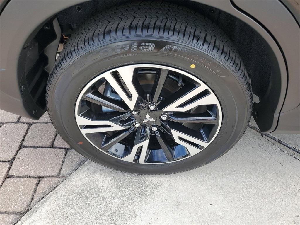 new 2025 Mitsubishi Eclipse Cross car, priced at $25,495