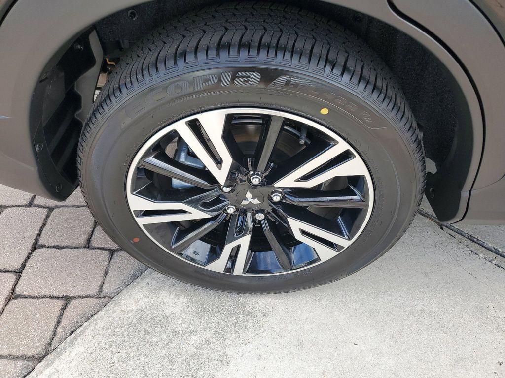new 2025 Mitsubishi Eclipse Cross car, priced at $28,495