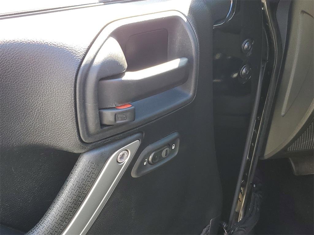 used 2015 Jeep Wrangler Unlimited car, priced at $14,999