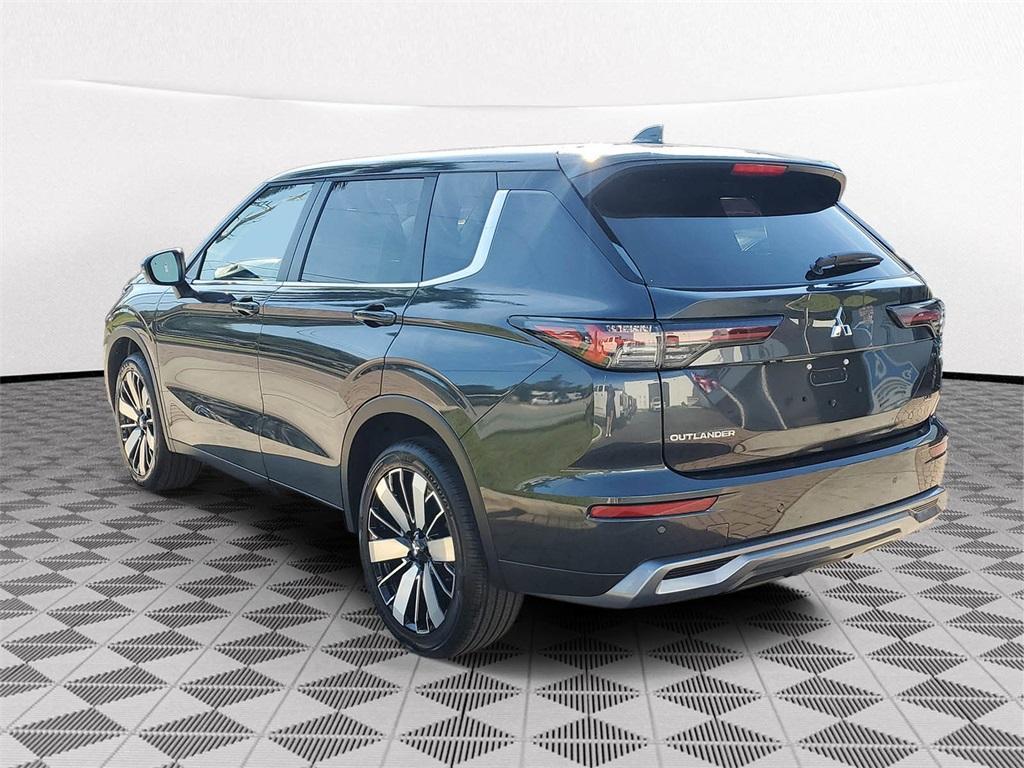 new 2026 Mitsubishi Outlander car, priced at $33,499