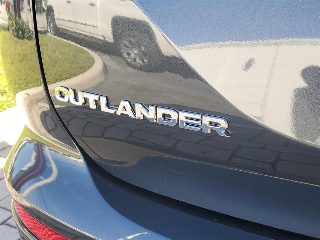 new 2026 Mitsubishi Outlander car, priced at $33,499