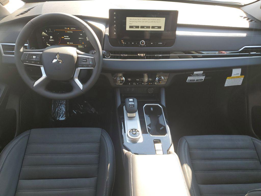 new 2026 Mitsubishi Outlander car, priced at $31,999
