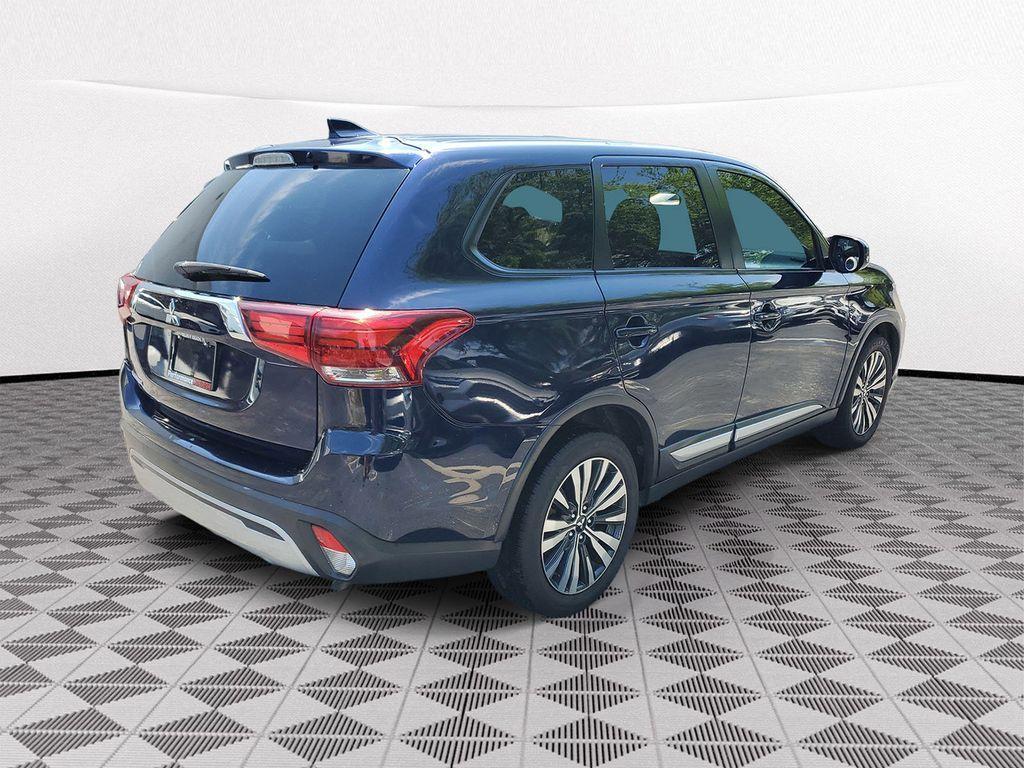 used 2020 Mitsubishi Outlander car, priced at $10,899