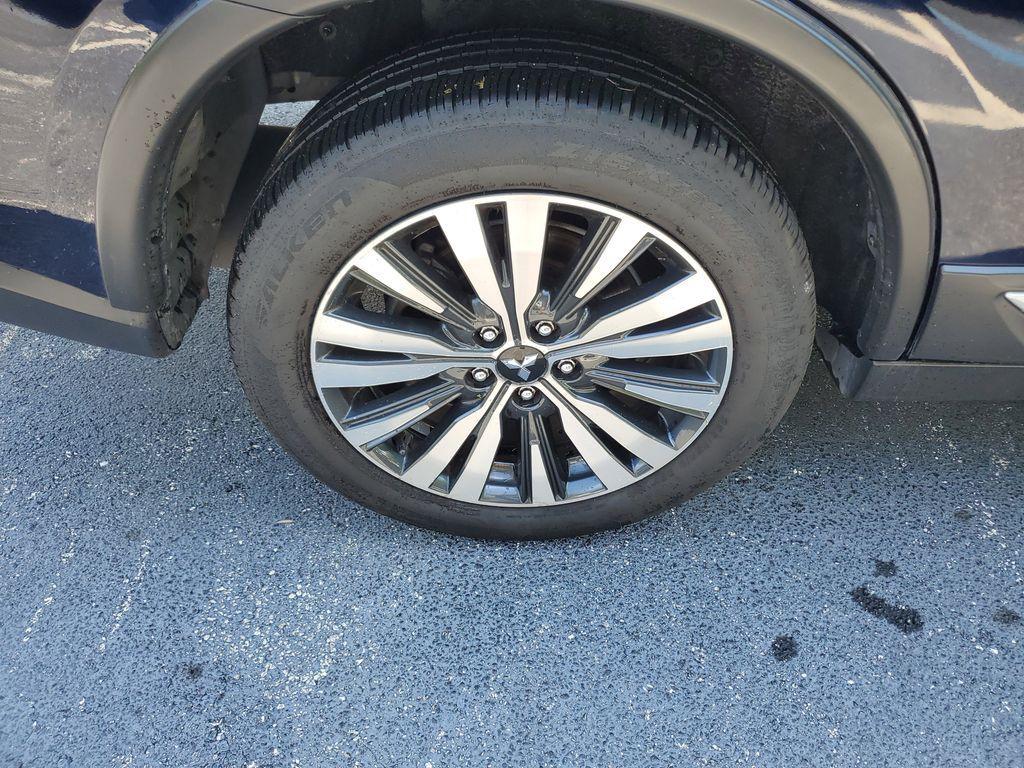 used 2020 Mitsubishi Outlander car, priced at $10,899