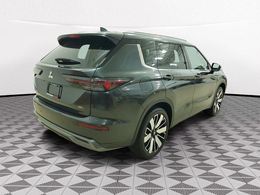 new 2026 Mitsubishi Outlander car, priced at $37,302