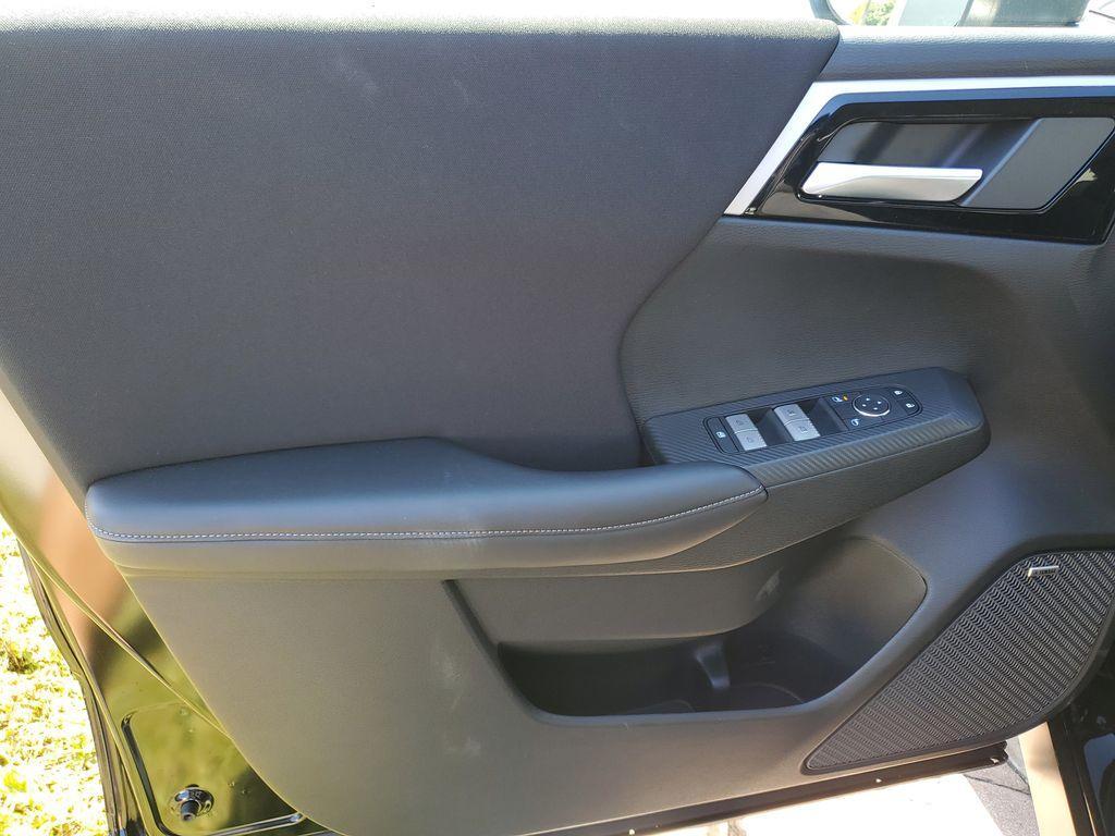 new 2026 Mitsubishi Outlander car, priced at $31,651