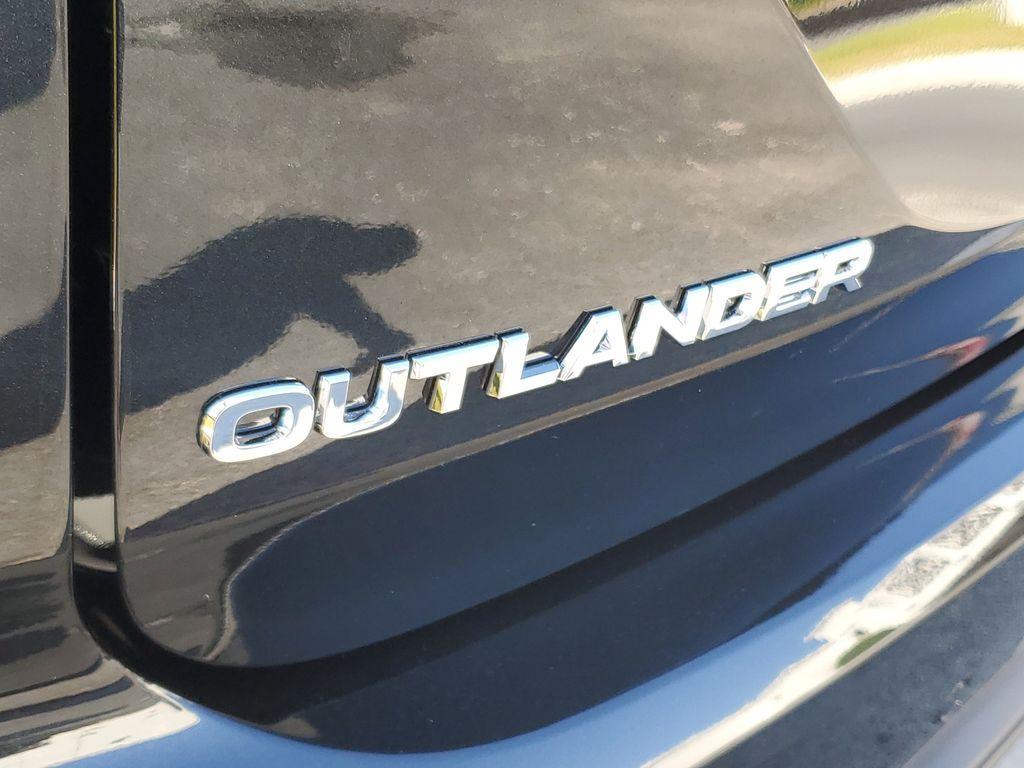 new 2026 Mitsubishi Outlander car, priced at $31,651