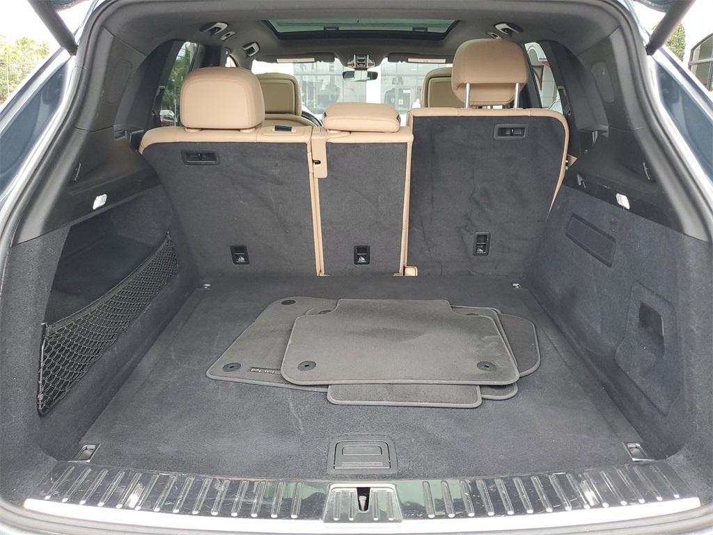 used 2019 Porsche Cayenne car, priced at $32,999