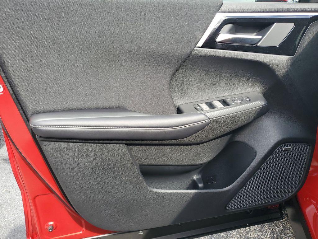 new 2026 Mitsubishi Outlander car, priced at $31,651