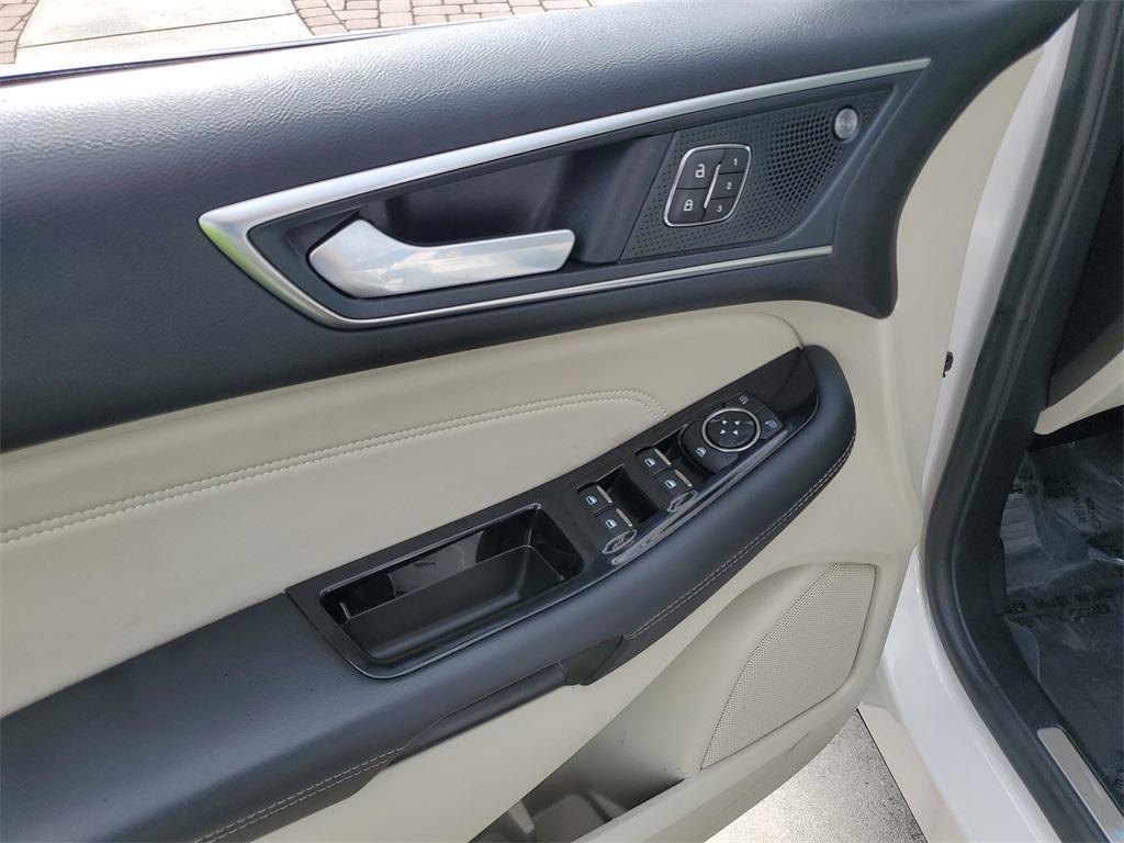 used 2019 Ford Edge car, priced at $16,399