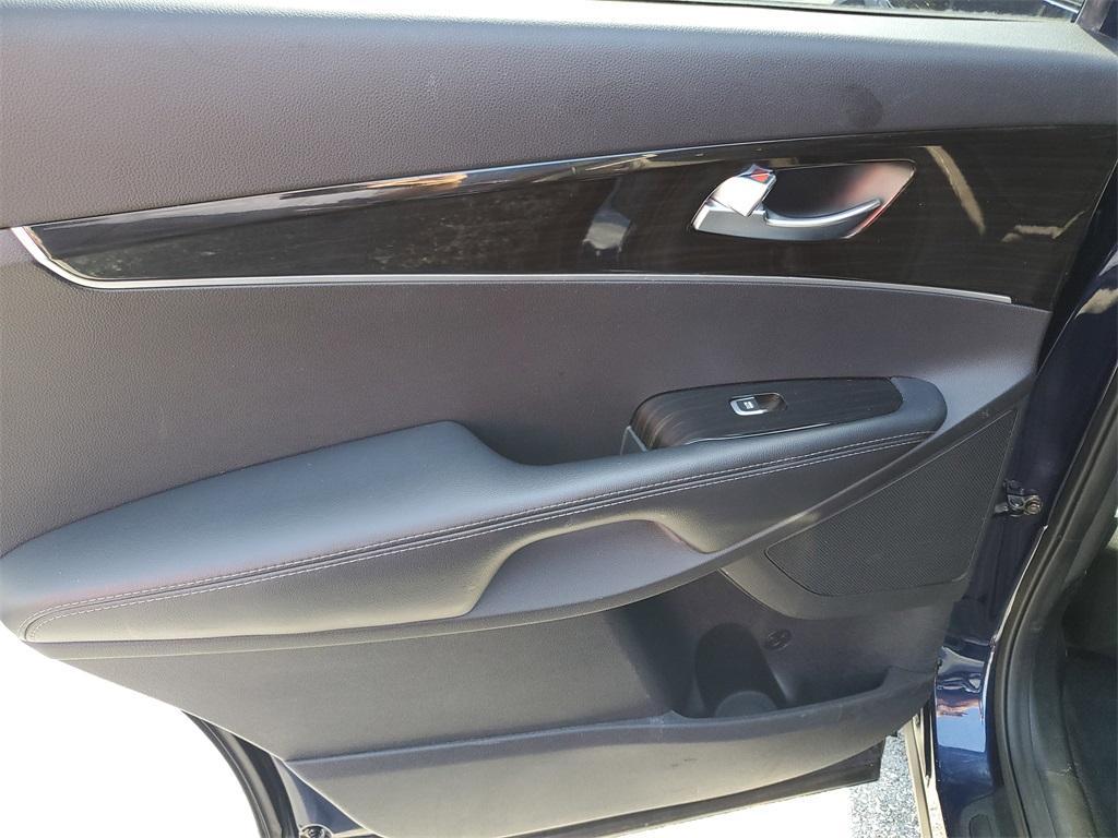 used 2019 Kia Sorento car, priced at $13,499