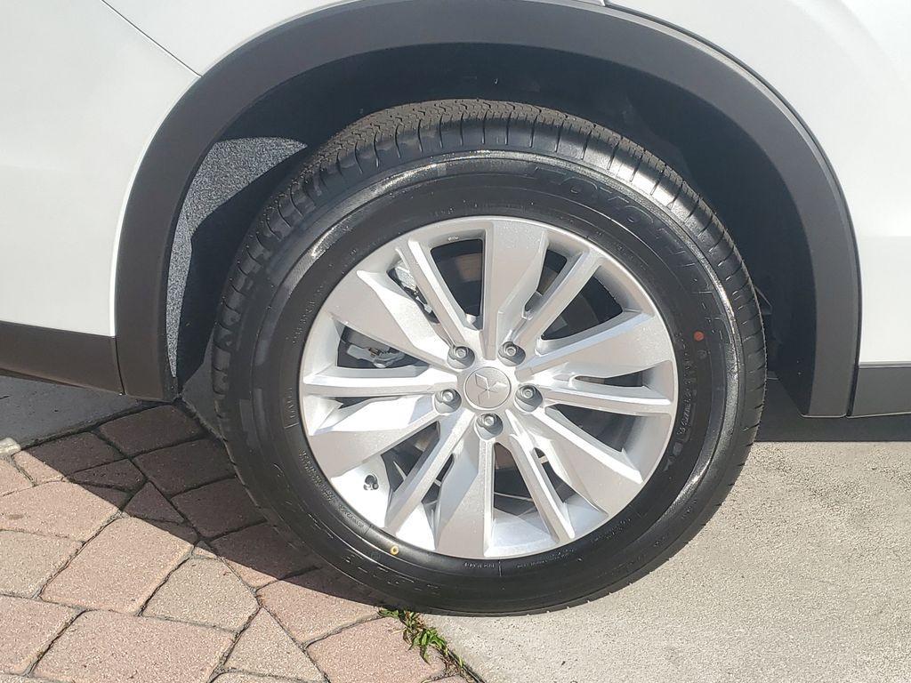 new 2026 Mitsubishi Outlander car, priced at $28,995