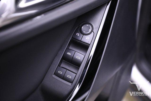 used 2025 Chevrolet Equinox car, priced at $19,996