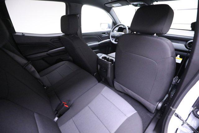 new 2026 Chevrolet Colorado car, priced at $33,135