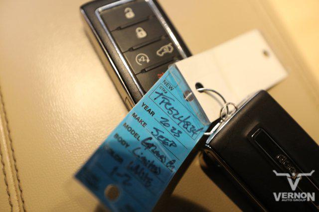used 2023 Jeep Grand Cherokee car, priced at $30,999