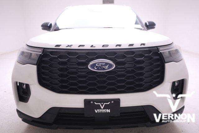 new 2025 Ford Explorer car, priced at $44,531
