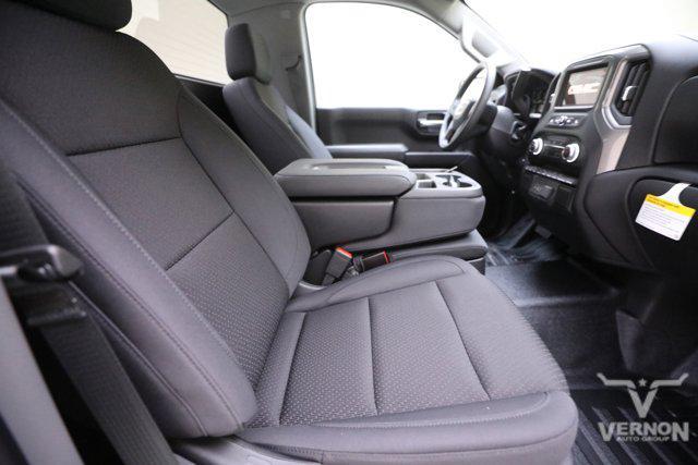 new 2026 GMC Sierra 1500 car, priced at $32,734