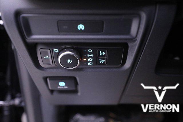 new 2025 Ford F-150 car, priced at $52,530