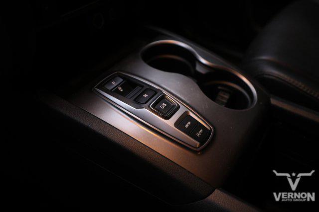 used 2022 Honda Pilot car, priced at $25,998