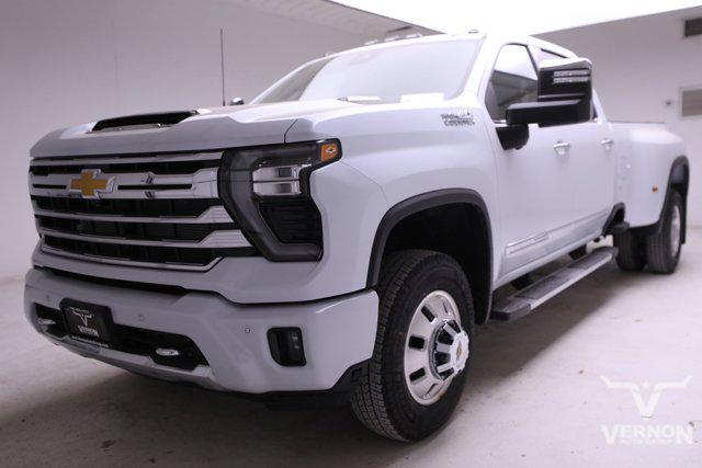 new 2026 Chevrolet Silverado 3500 car, priced at $85,892