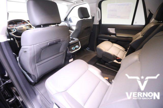 new 2025 Ford Expedition Max car, priced at $73,184