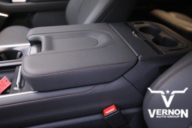 new 2025 Ford Expedition Max car, priced at $73,184