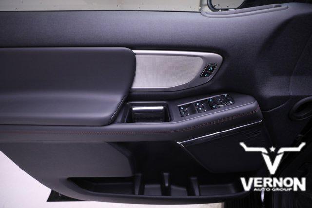 new 2025 Ford Expedition Max car, priced at $73,184