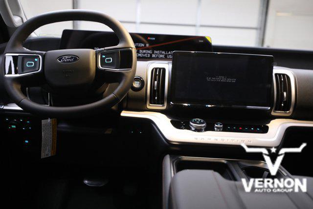 new 2025 Ford Expedition Max car, priced at $73,184