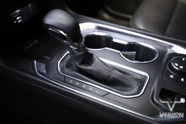 used 2023 Chevrolet Traverse car, priced at $30,997