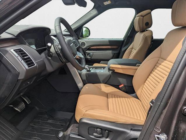 new 2025 Land Rover Discovery car, priced at $73,353