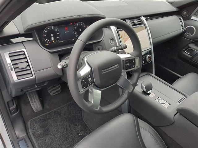 new 2026 Land Rover Discovery car, priced at $69,780
