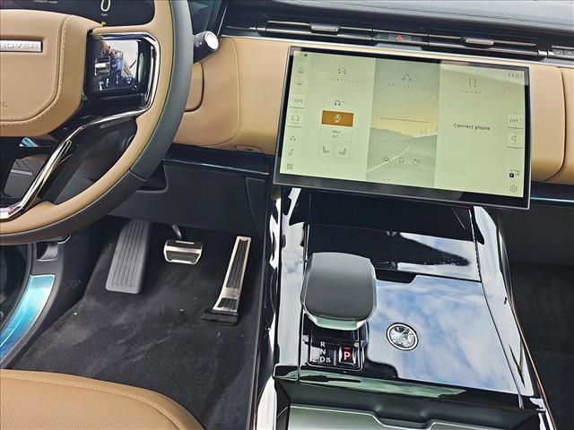 new 2025 Land Rover Range Rover Sport car, priced at $118,180