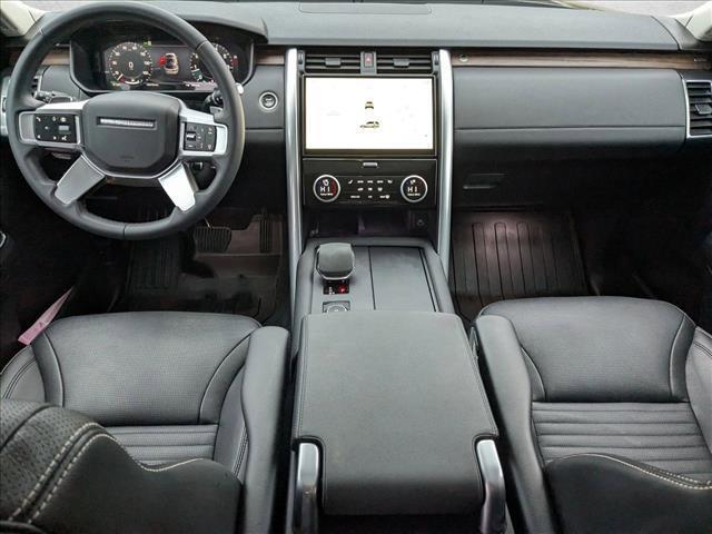 new 2024 Land Rover Discovery car, priced at $46,367
