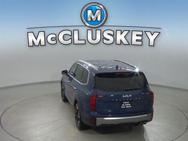 used 2025 Kia Telluride car, priced at $40,387