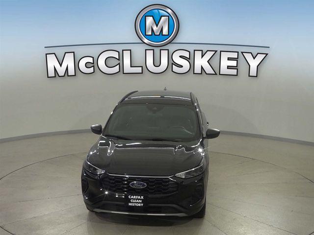 used 2025 Ford Escape car, priced at $32,387