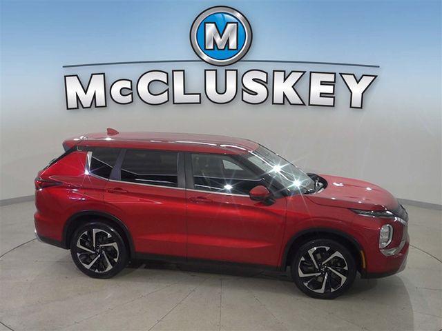 used 2024 Mitsubishi Outlander car, priced at $26,387