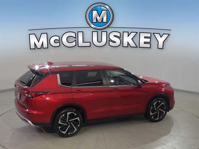 used 2024 Mitsubishi Outlander car, priced at $26,387