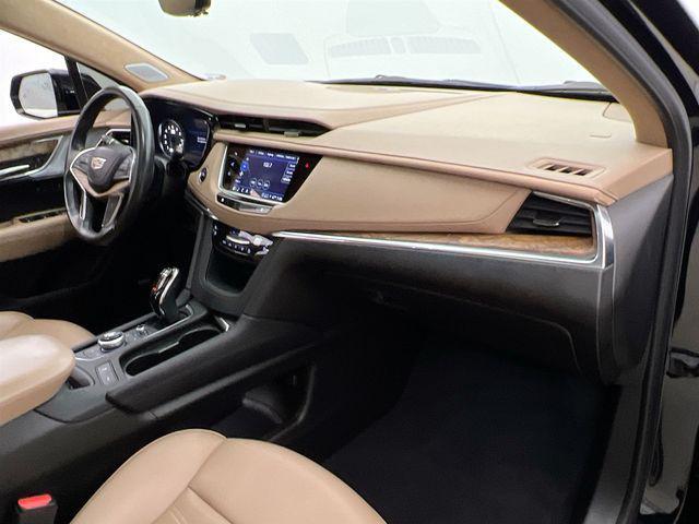 used 2024 Cadillac XT5 car, priced at $46,387