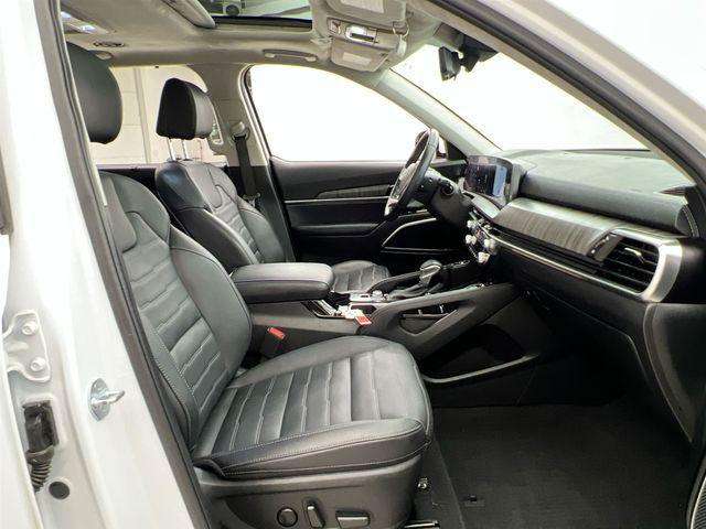 used 2024 Kia Telluride car, priced at $45,387